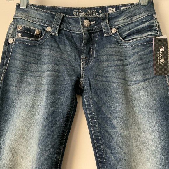 Miss Me Signature Distressed Flap Pocket Slim Boot Jeans Blue 25 - Picture 10 of 11